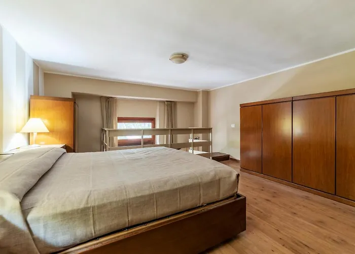 Guesthost - Roomy&cozy With Shared Terrace Apartment *
