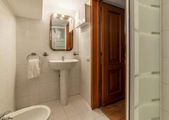 Apartment Guesthost - Roomy&cozy With Shared Terrace *